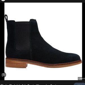 Clarks Women's Clarkdale Arlo Low Heel Ankle Boots